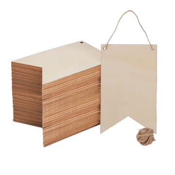 Panneaux en bois vierge en forme de fanion (24 pcs / 48 pcs)